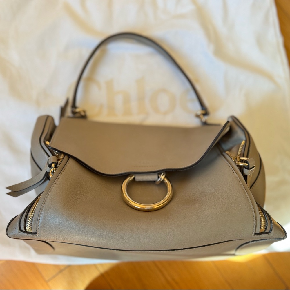 Chloé Faye Day Shoulder Bag in Motty Grey